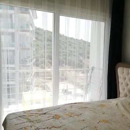 Plaja Ve Merkeze Aracla 8 Dakika 1+1 Διαμέρισμα *
